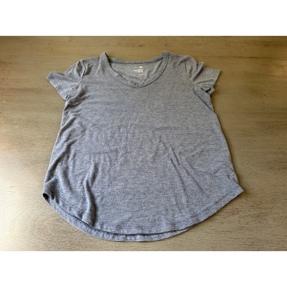 SO Favorite V-Neck T-Shirt Blue Heathered Short Sleeve Curved Hem Small